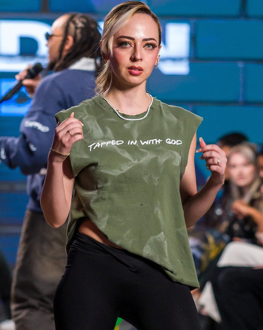 Tank-Read. Fast. Pray.