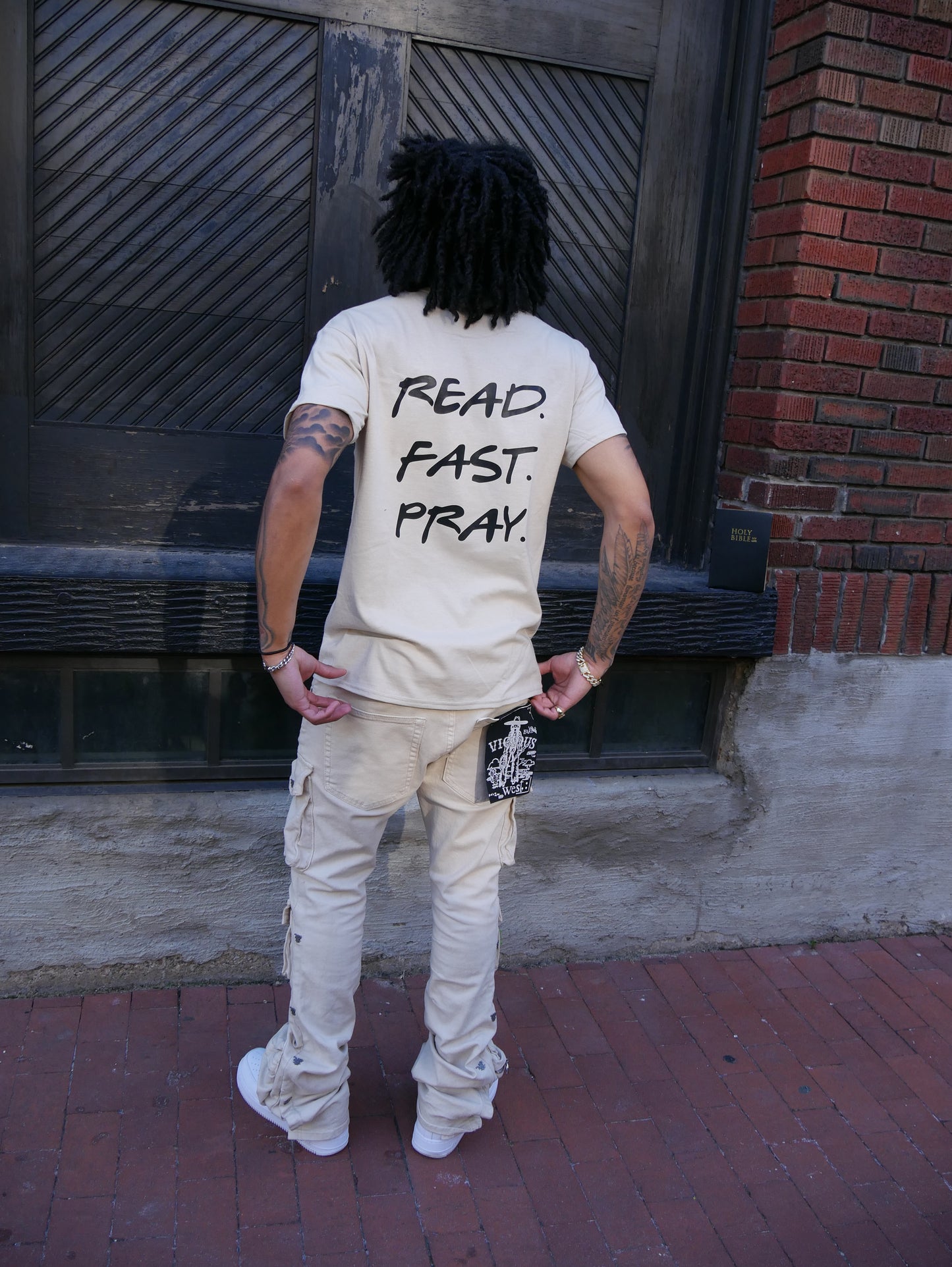 Read Fast Pray T-shirts
