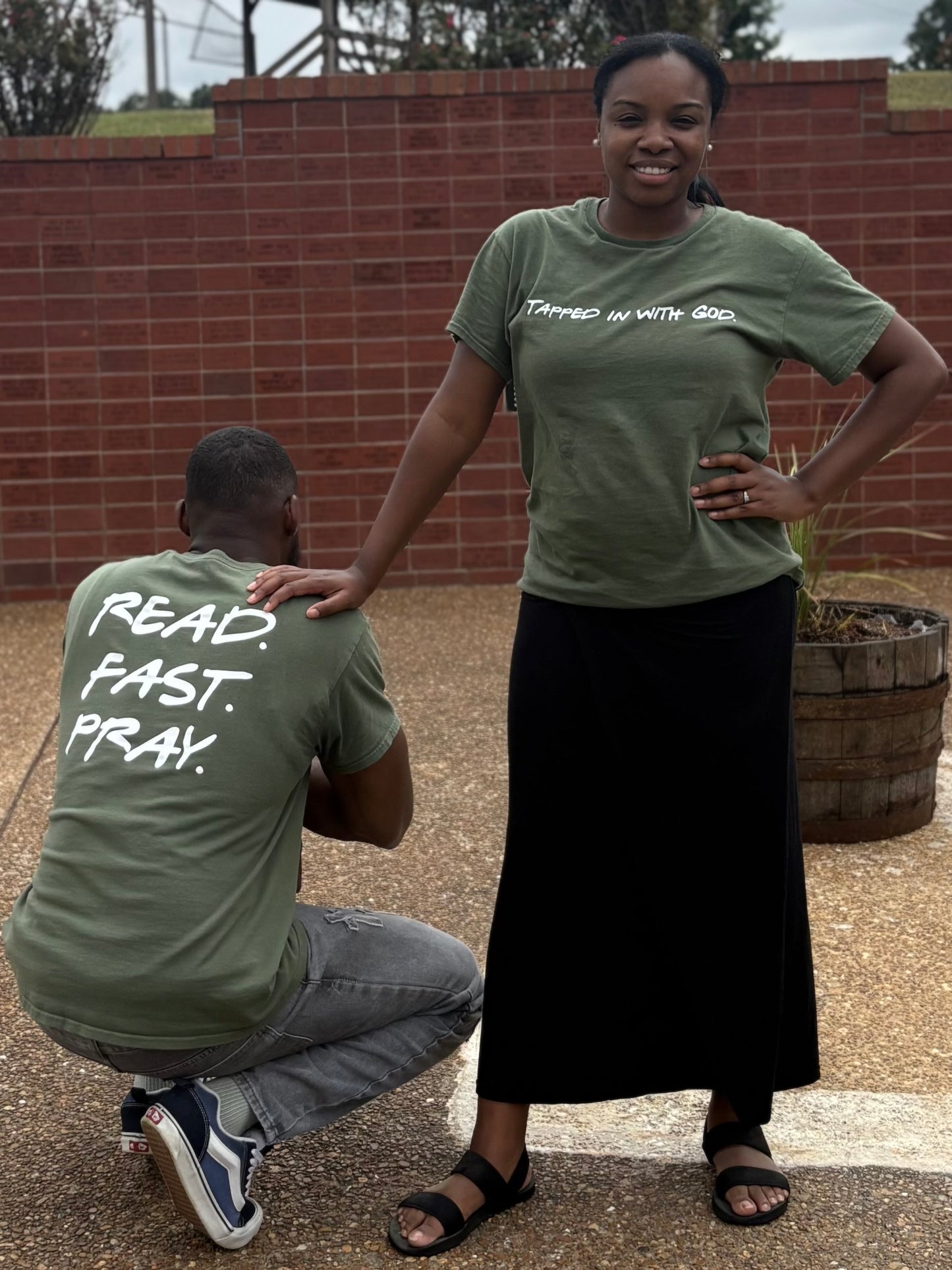 Read Fast Pray T-shirts